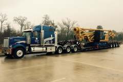 drilling-rig-going-to-show-in-san-antonio